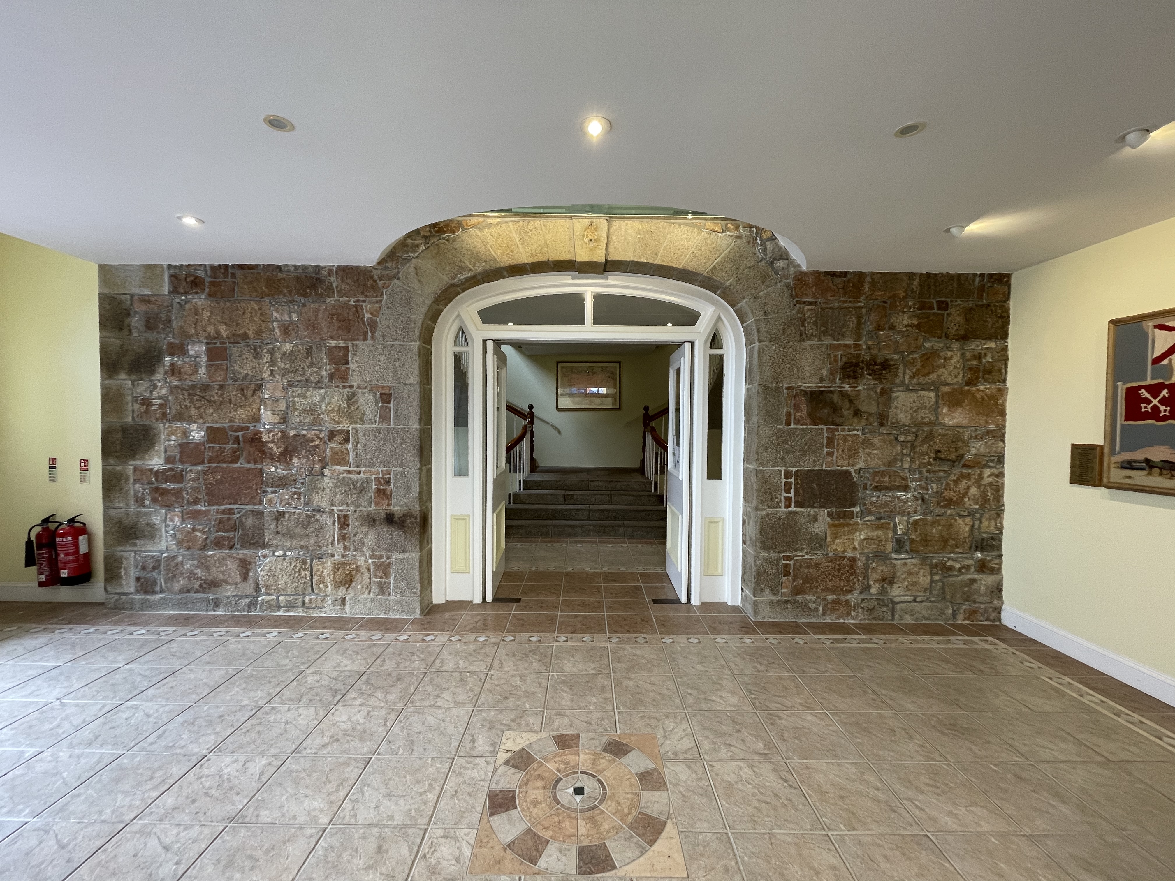 Internal lobby after entrance doors.